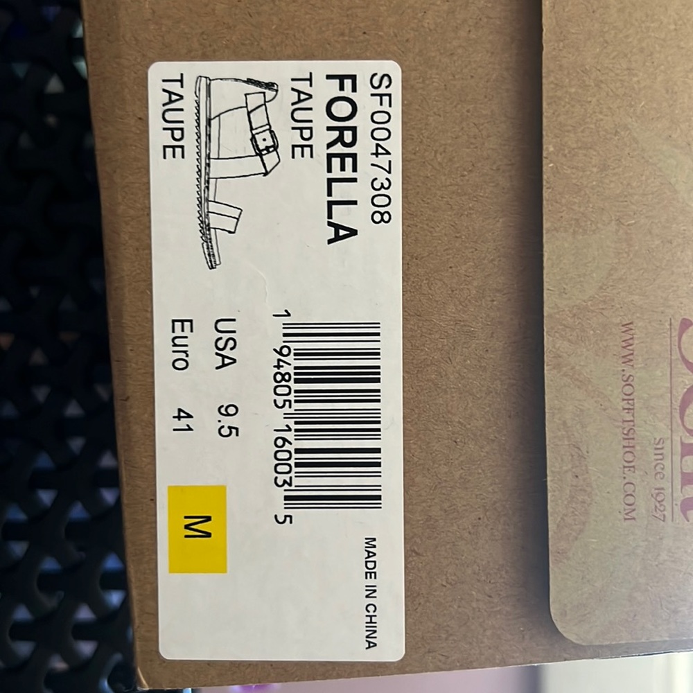 Sofft forella sandal size 9.5 women new in box